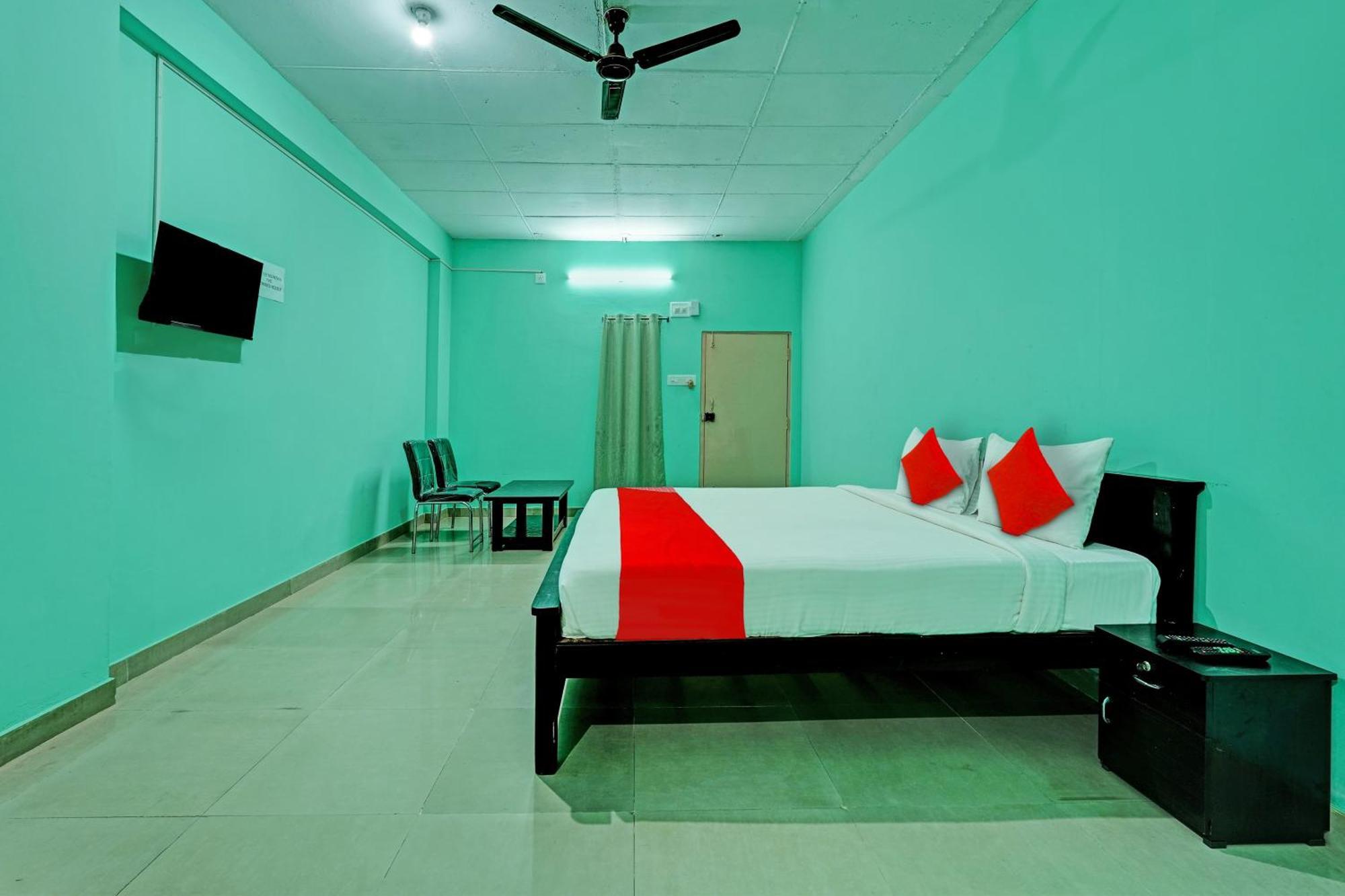 Super Collection O Druvi Corporate Hotel Kammasandra ภายนอก รูปภาพ