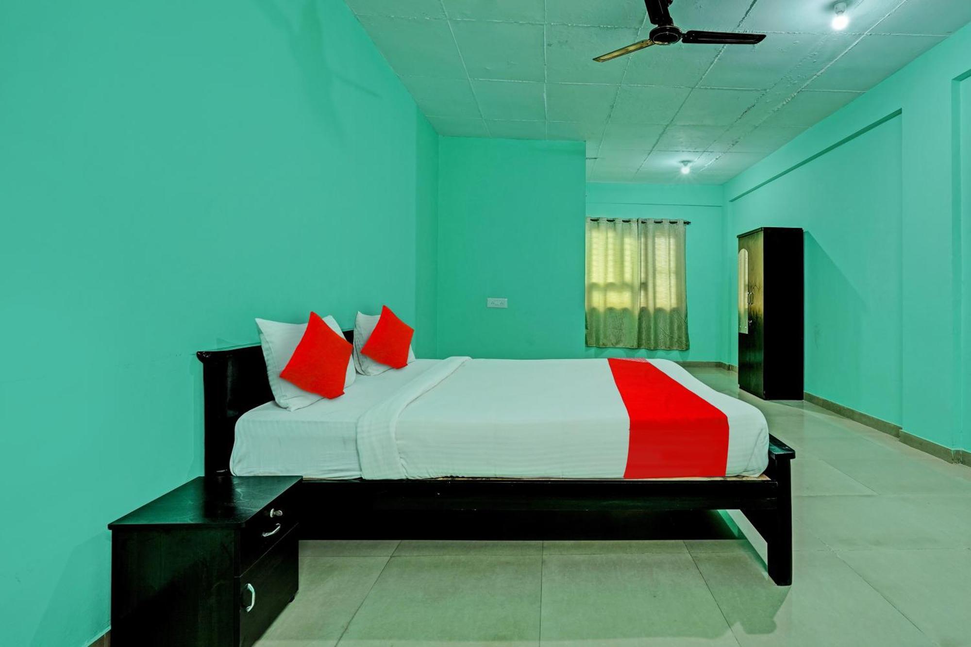 Super Collection O Druvi Corporate Hotel Kammasandra ภายนอก รูปภาพ